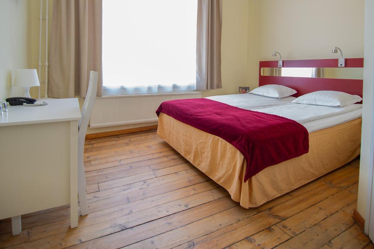Economy Hotel Ταλίν Εξωτερικό φωτογραφία