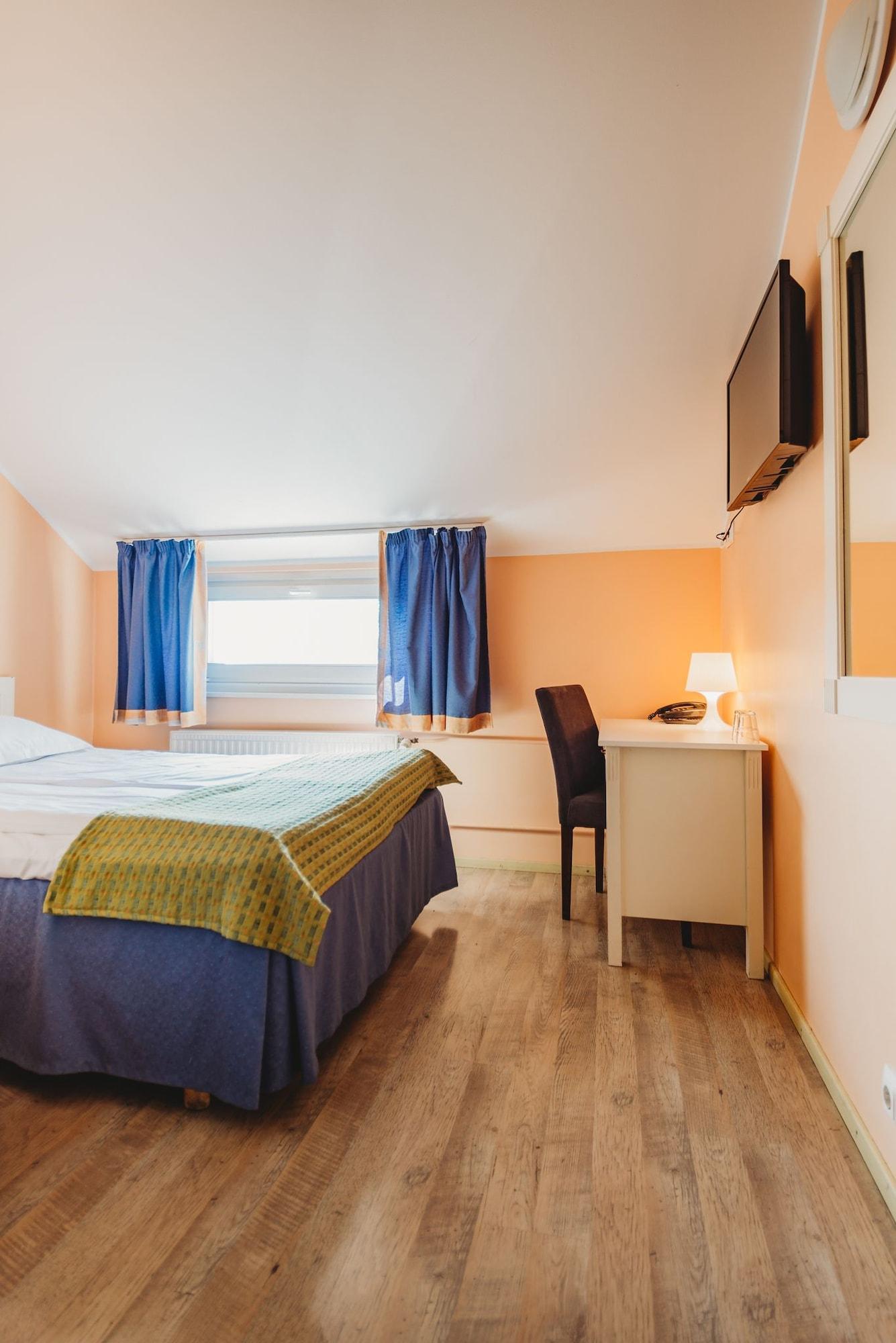 Economy Hotel Ταλίν Εξωτερικό φωτογραφία