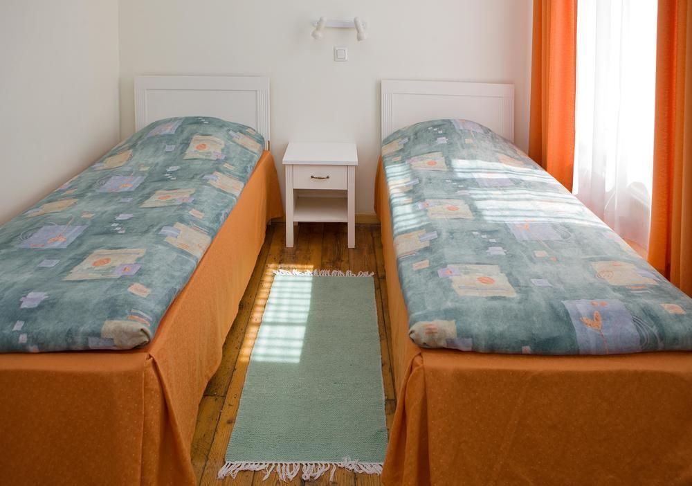 Economy Hotel Ταλίν Εξωτερικό φωτογραφία