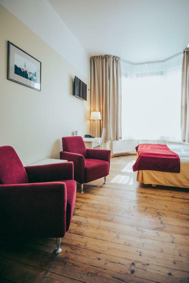 Economy Hotel Ταλίν Εξωτερικό φωτογραφία